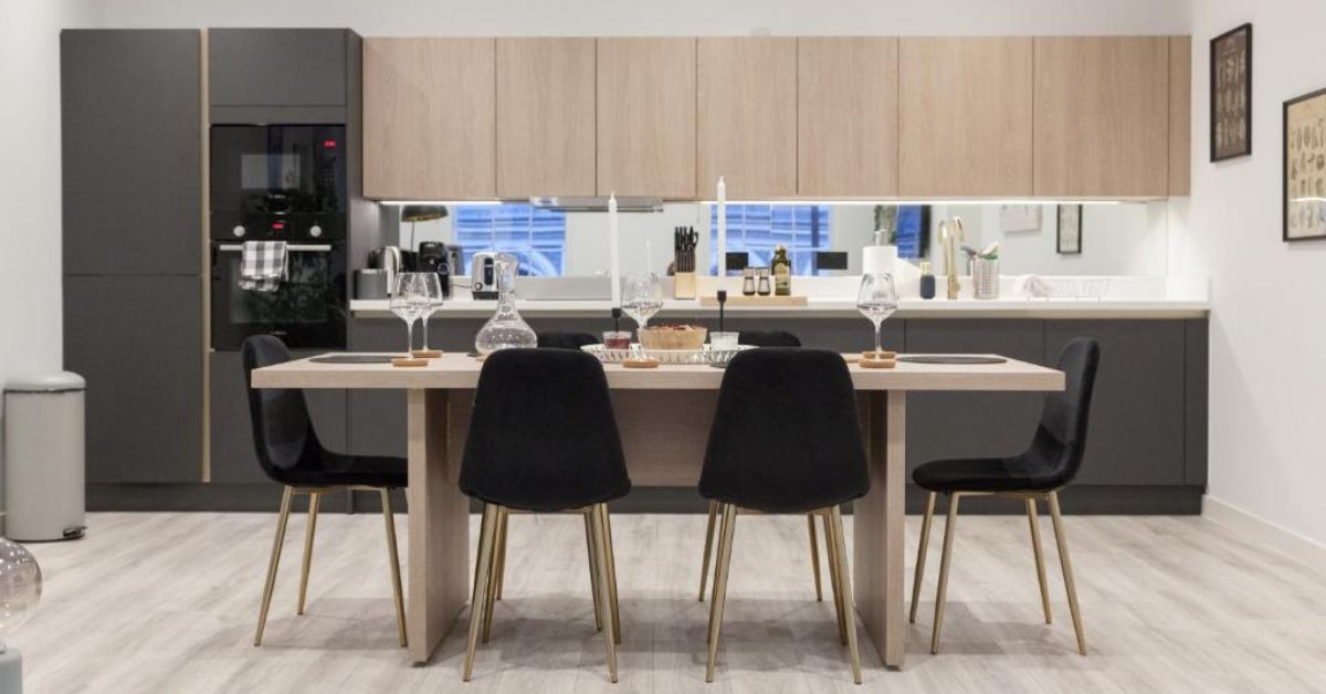 Grand Central Flat, Train Station - Sleeps 8