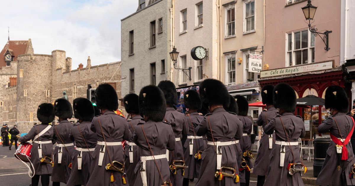 Servicemen of the 1st Battalion Welsh Guards marching past The Guildhall