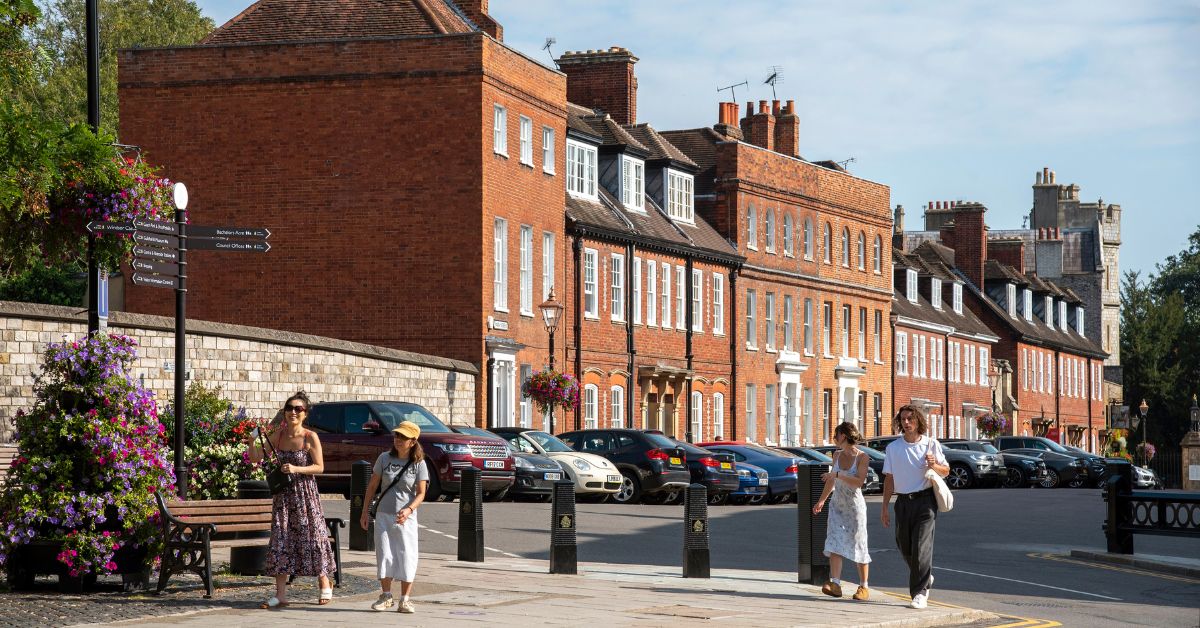 walking tour of Windsor's historic streets